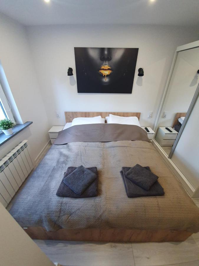 M&K Center Apartment デンビツア エクステリア 写真